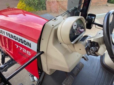 Massey Ferguson 7726 Exclusive