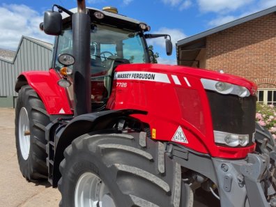 Massey Ferguson 7726 Exclusive