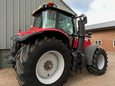 Massey Ferguson 7726 Exclusive
