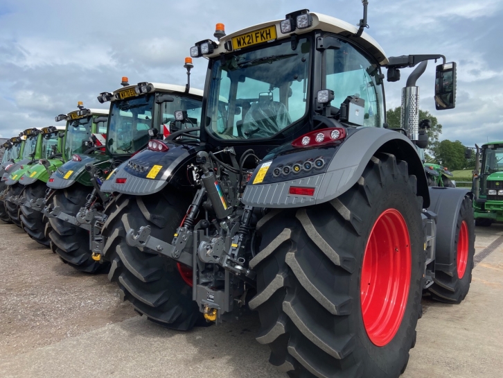 Fendt 724 Profi-Plus