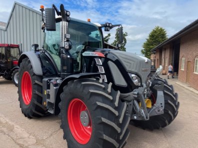 Fendt 724 Profi-Plus