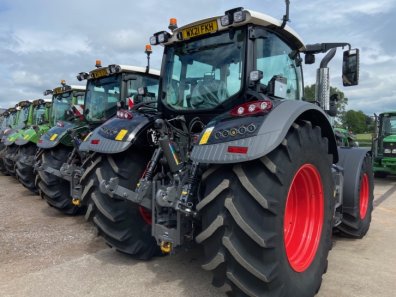 Fendt 724 Profi-Plus