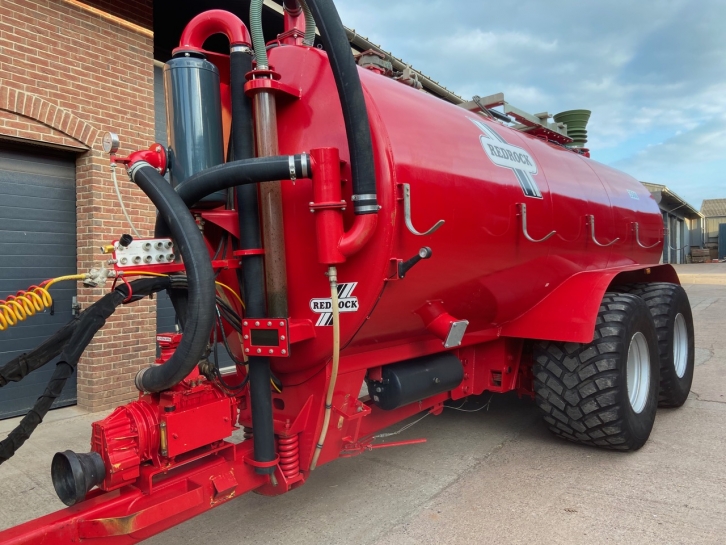 Redrock 3500 gallon tanker