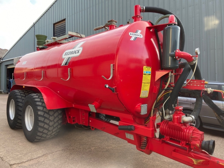 Redrock 3500 gallon tanker