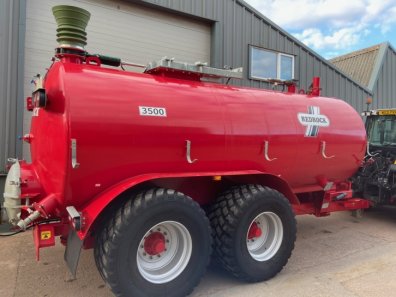 Redrock 3500 gallon tanker