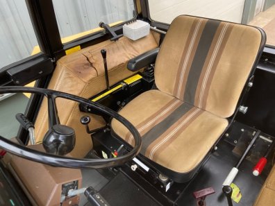 Leyland 704