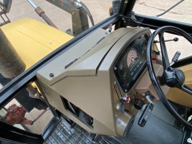 Leyland 704