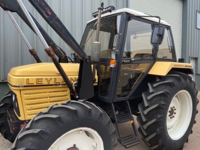 Leyland 704