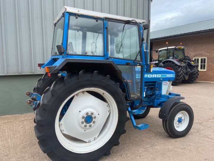 Ford 4610