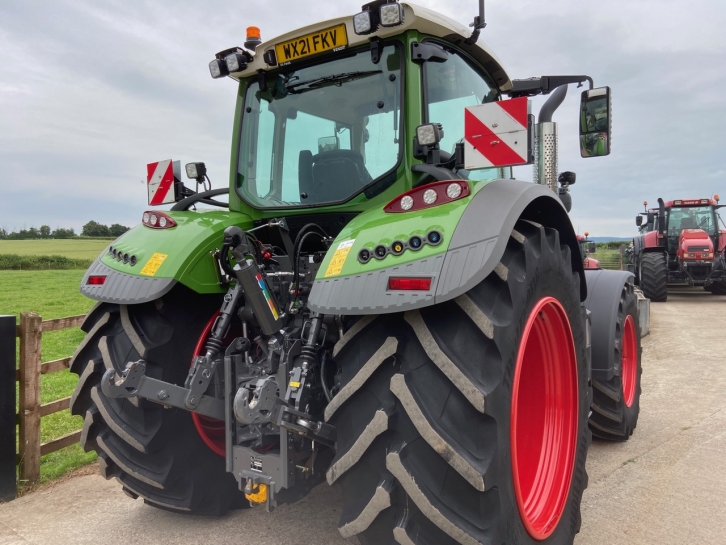 Fendt 724 Profi-Plus