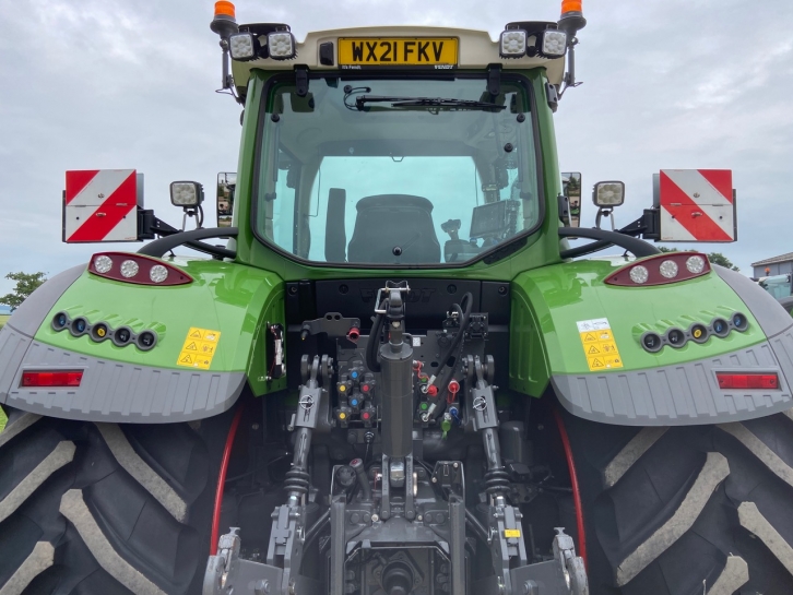 Fendt 724 Profi-Plus
