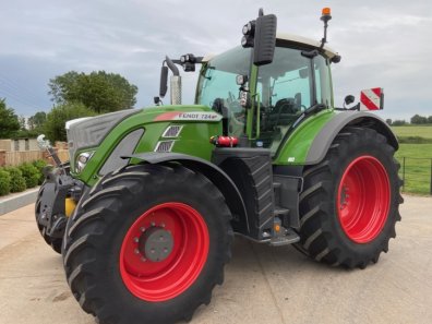 Fendt 724 Profi-Plus