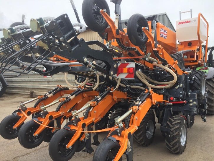 Mzuri Pro-till 4T drill