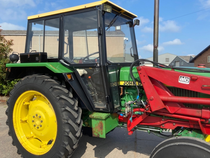 John Deere 1640