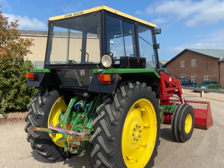 John Deere 1640