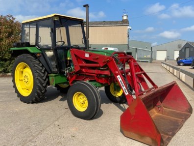 John Deere 1640