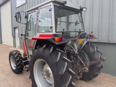 Massey Ferguson 352