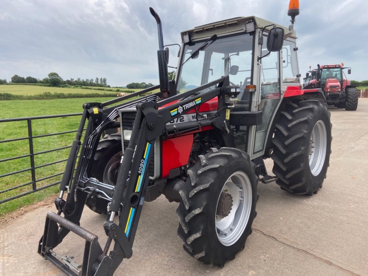 Massey Ferguson 372