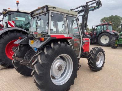 Massey Ferguson 372