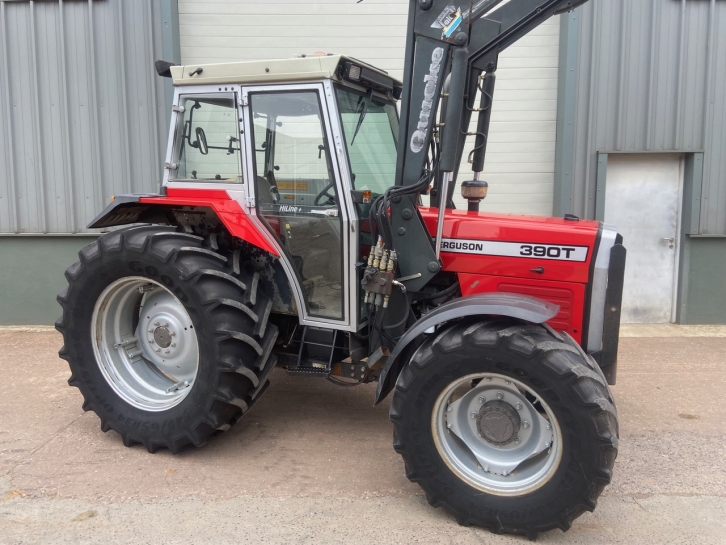 Massey Ferguson 390T
