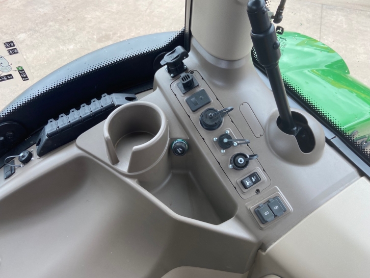 John Deere 6155R Ultimate