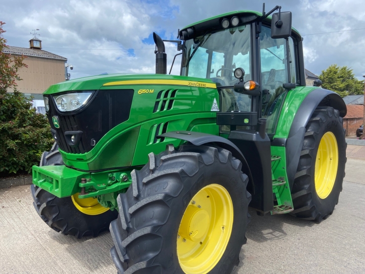 John Deere 6150M