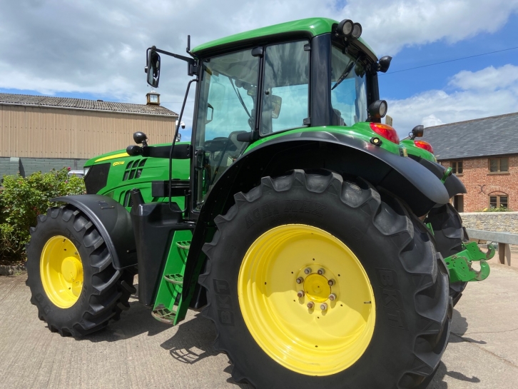 John Deere 6150M
