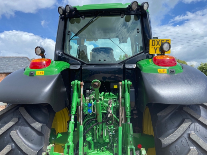 John Deere 6150M