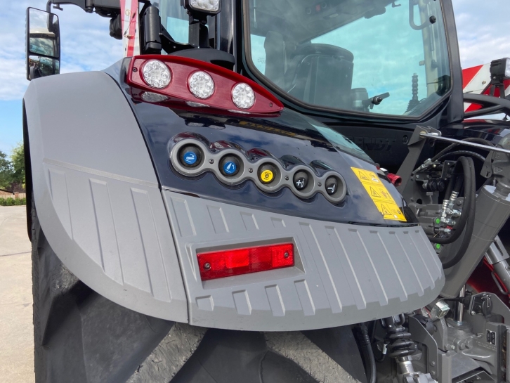 Fendt 724 Profi-Plus