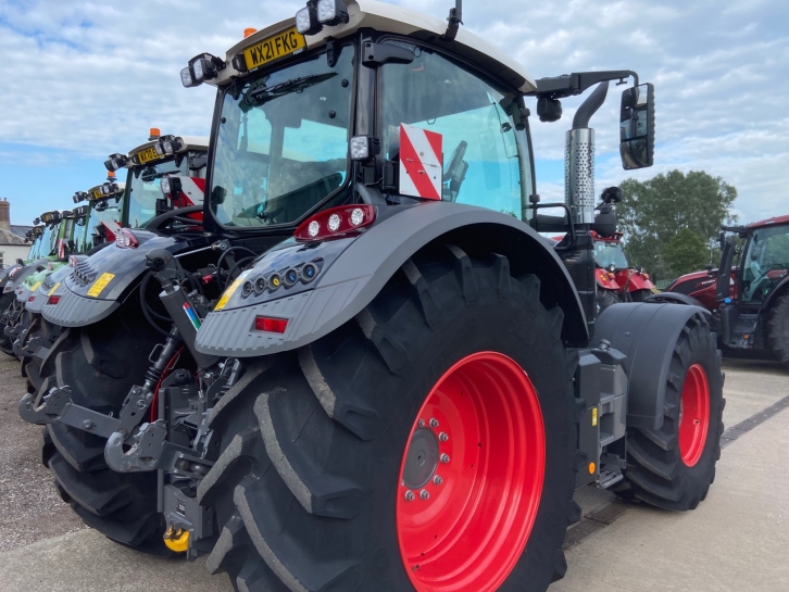 Fendt 724 Profi-Plus