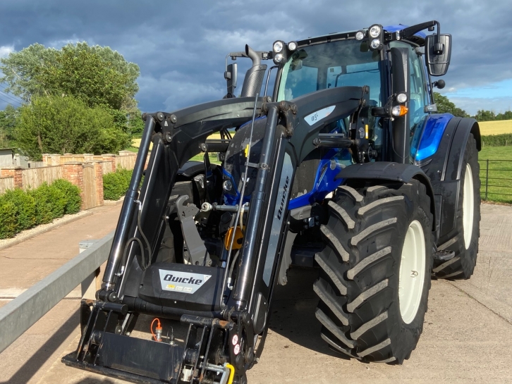 Valtra N174 Active
