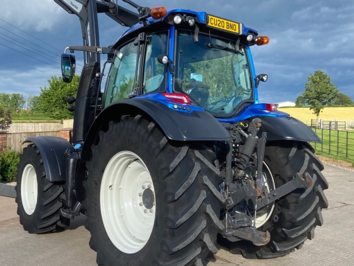 Valtra N174 Active