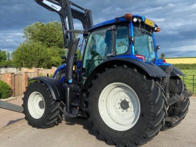 Valtra N174 Active