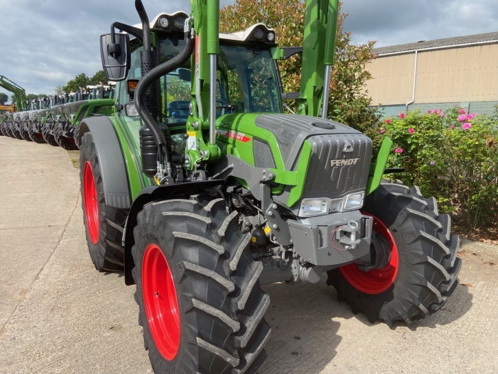Fendt 211