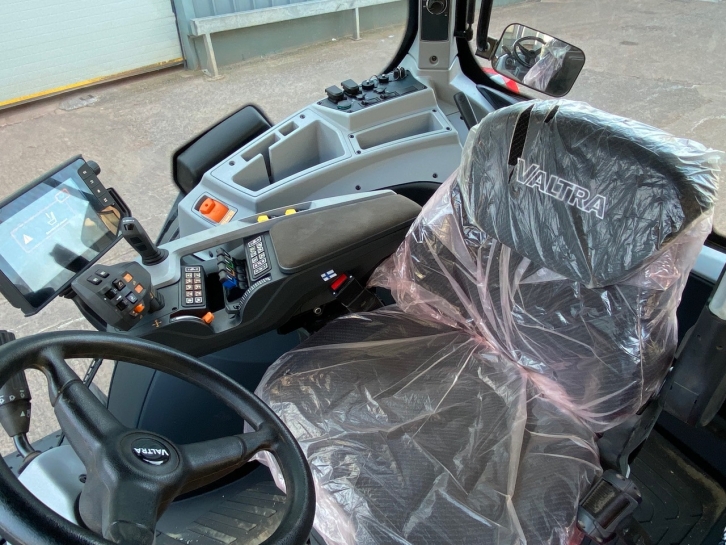 Valtra T254 Versu