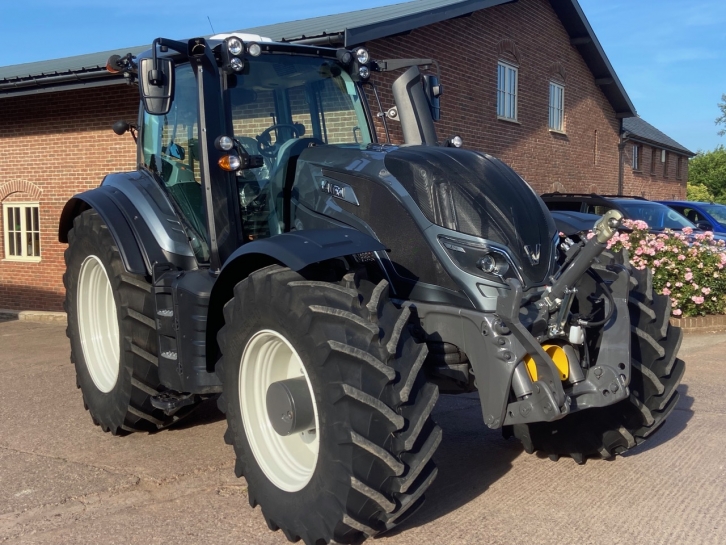 Valtra T254 Versu