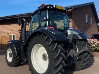 Valtra T254 Versu