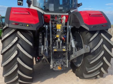 Massey Ferguson 8S.245 Exclusive