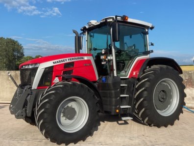 Massey Ferguson 8S.245 Exclusive