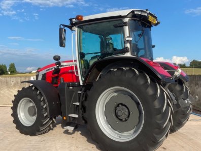 Massey Ferguson 8S.245 Exclusive