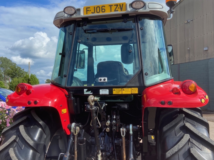 Massey Ferguson 5455