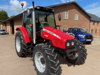 Massey Ferguson 5455