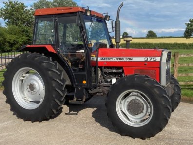 Massey Ferguson 375