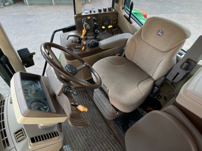 John Deere 6620