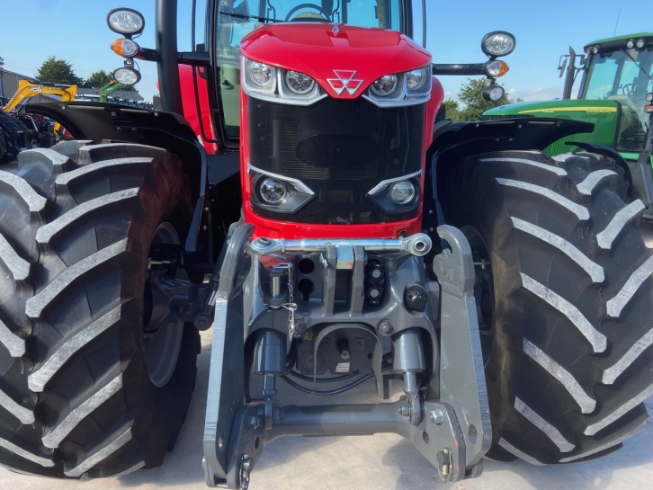 Massey Ferguson 7719S Exclusive