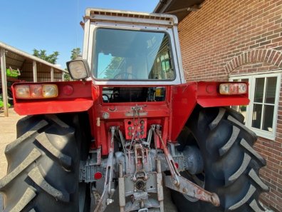 Massey Ferguson 590
