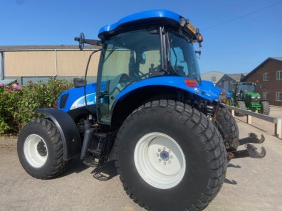 New Holland TSA100A