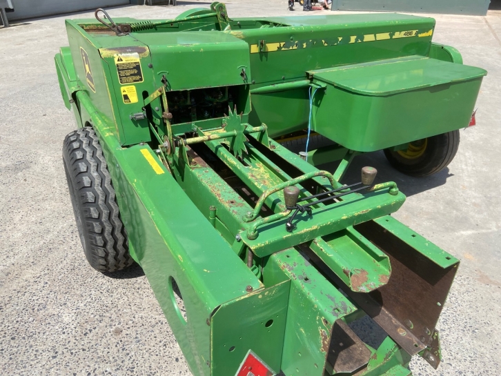 John Deere 456A conventional baler