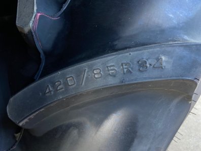 Massey Ferguson 5711S Efficient