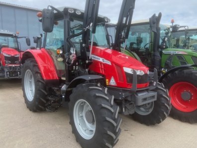 Massey Ferguson 5711S Efficient